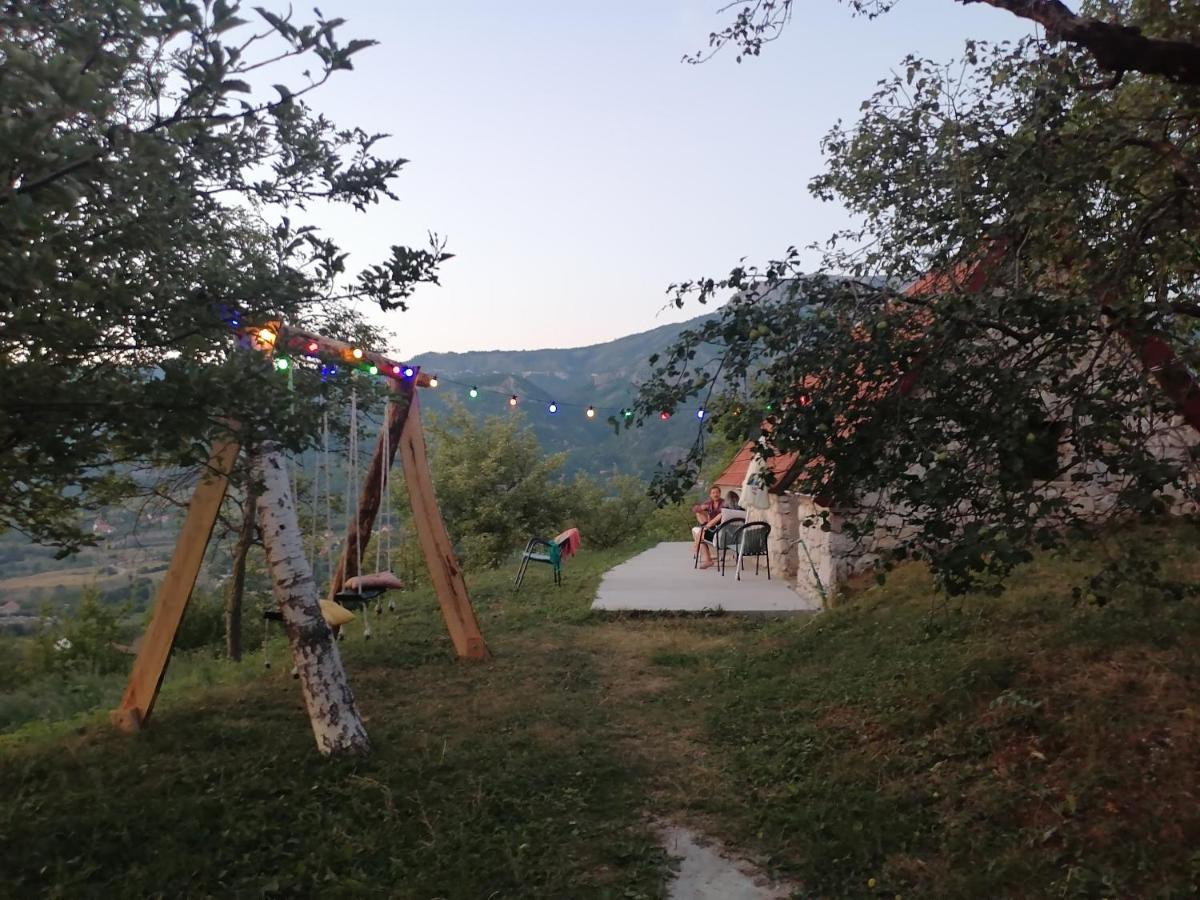 Grandma'S Hut Villa Nikšić Dış mekan fotoğraf